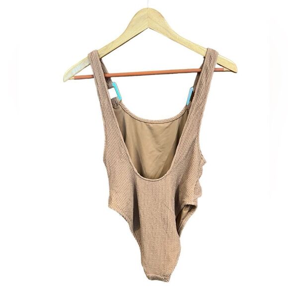 Aerie NWT tan one piece swimsuit size medium - Picture 4 of 11